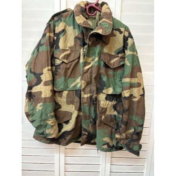 Vintage US Army Cold Weather Field Coat Medium Short Camouflage - Picture 1 of 3